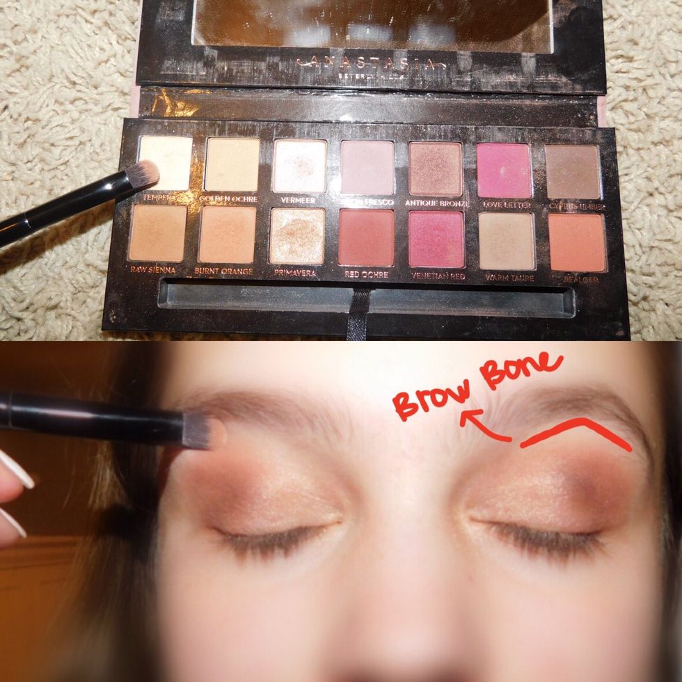 When you finish with the metallic color, take your base color again, and put it under your eyebrow. This will highlight your brown bone.