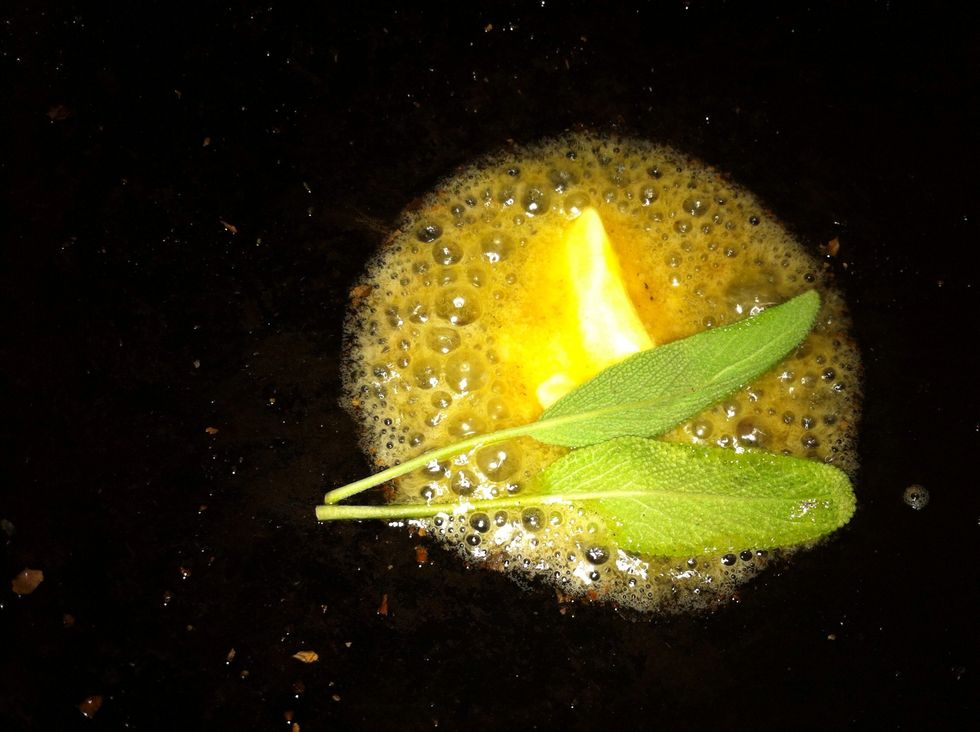 When you have achieved your desired burnt color add the sage leave. You will be able to smell the difference. Be careful the butter might spit.