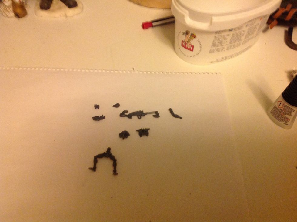 When you have separated the parts and fine grind the edges, it's time to put the parts together.