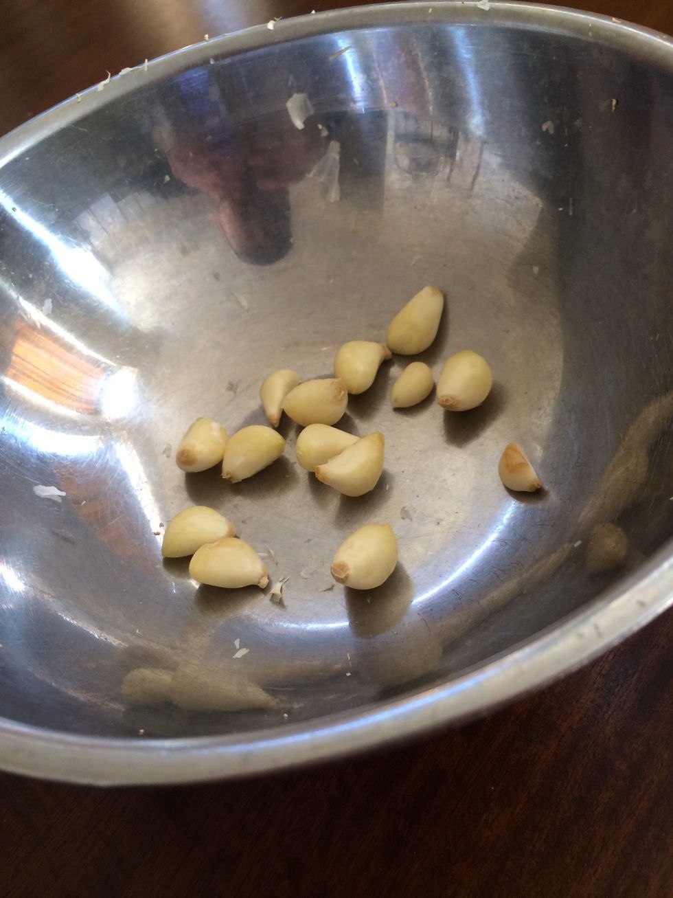 When you peek inside, you get perfectly peeled cloves of garlic ready for whatever delicious creation you are about to create. For more details, head over to Frommeat2roux.com