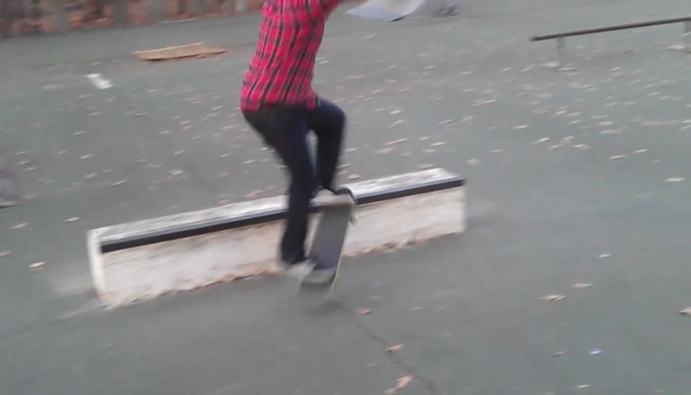 When you pop you want to turn your shoulders so you can get into the Noseslide easily.