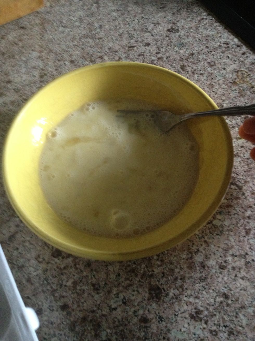 When you're done mixing the eggs, they should look like this.