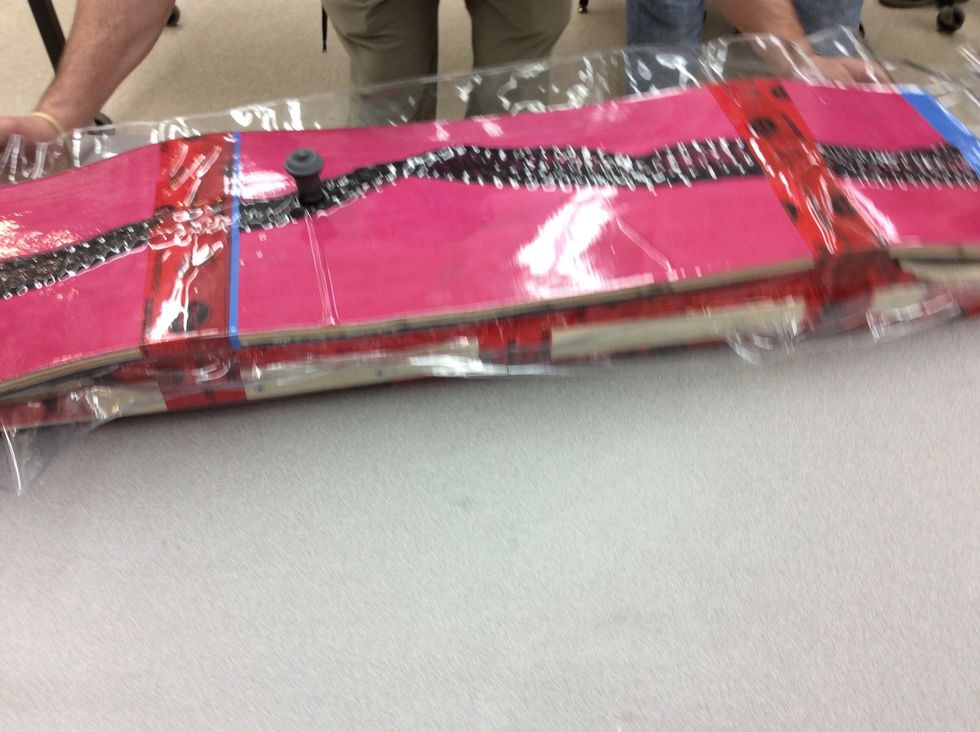 When you take out most of the air you can see where the pump valve sits over the breathing strip.