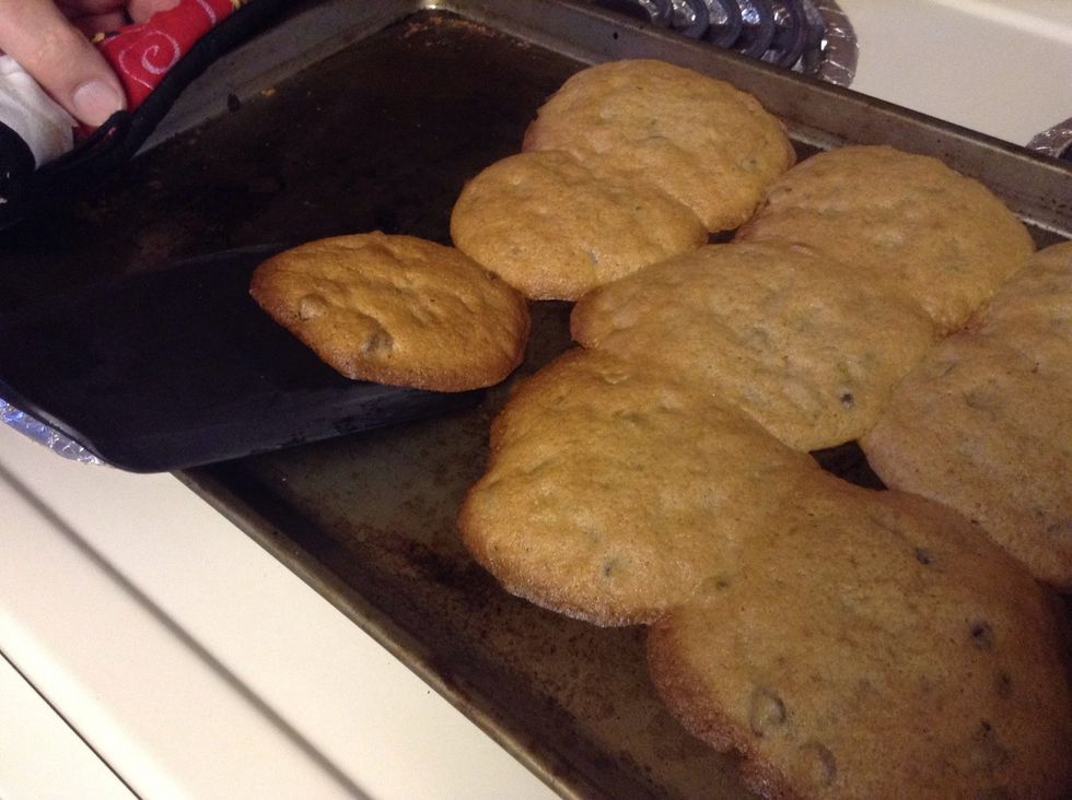 When you take them out remember to put them on a separate plate to cool for 4 minutes.