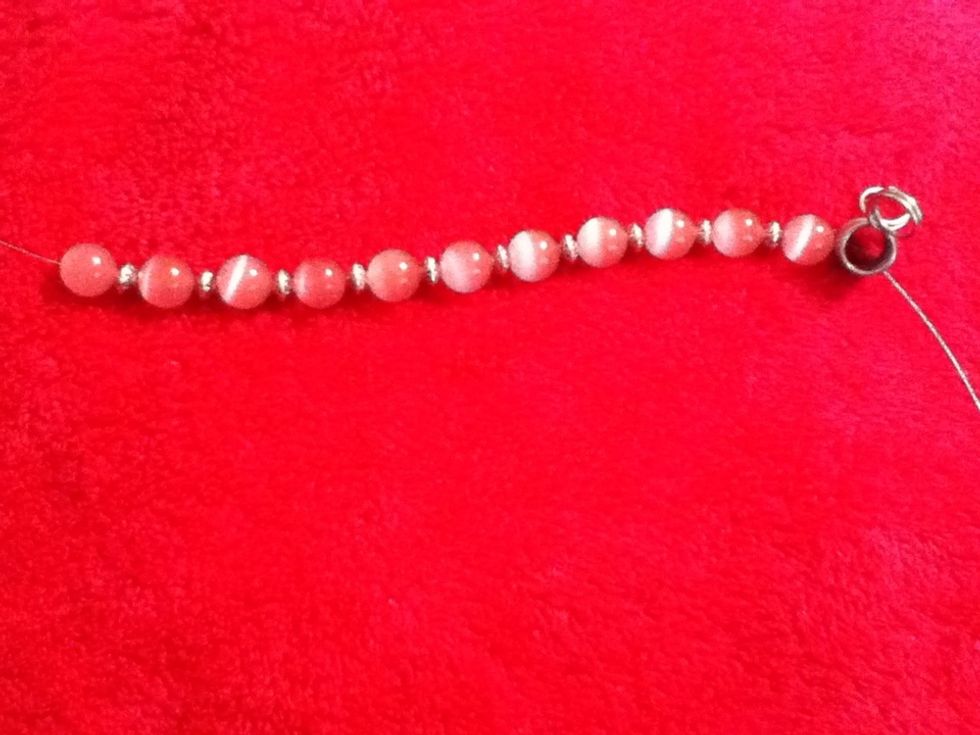 When your done with stringing the bead it should look like this.