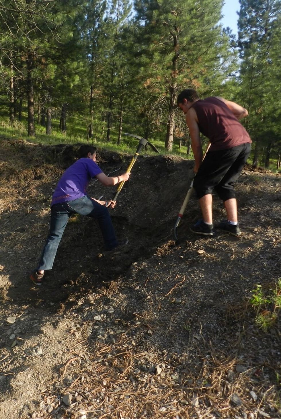 Where to Dig Your Dirt Pits - Make sure to dig right in the middle of the jump so there are no pits next to the up ramps and down ramps. It is a good way of economising space.