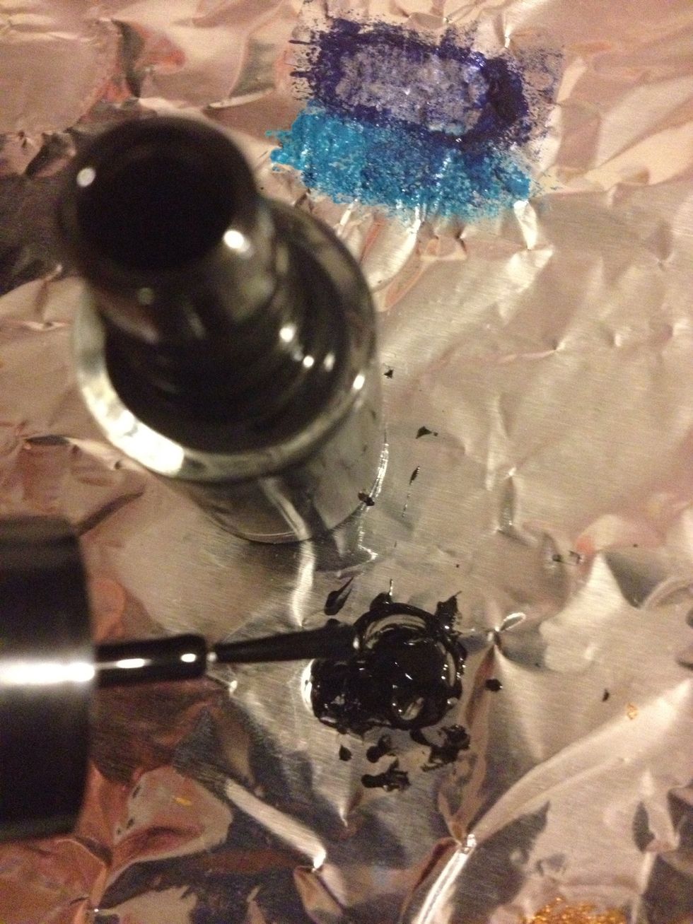 While that is drying, make a black dot somewhere else on the foil.