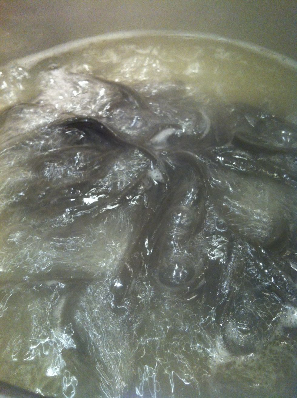 While That is getting ready, start to Make the witch hair