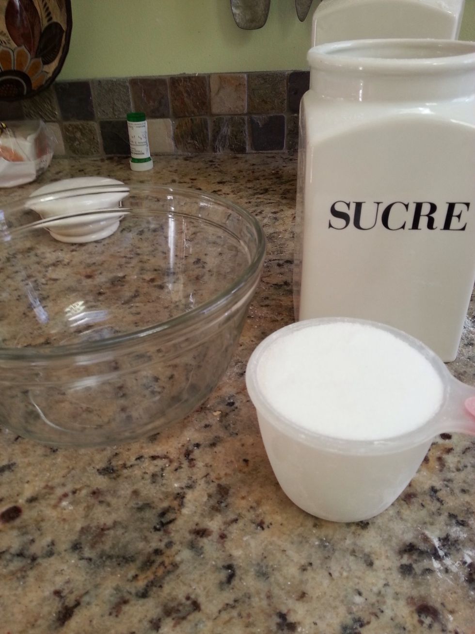 While the dough rises, let's prepare the filling. 1 cup of granulated sugar