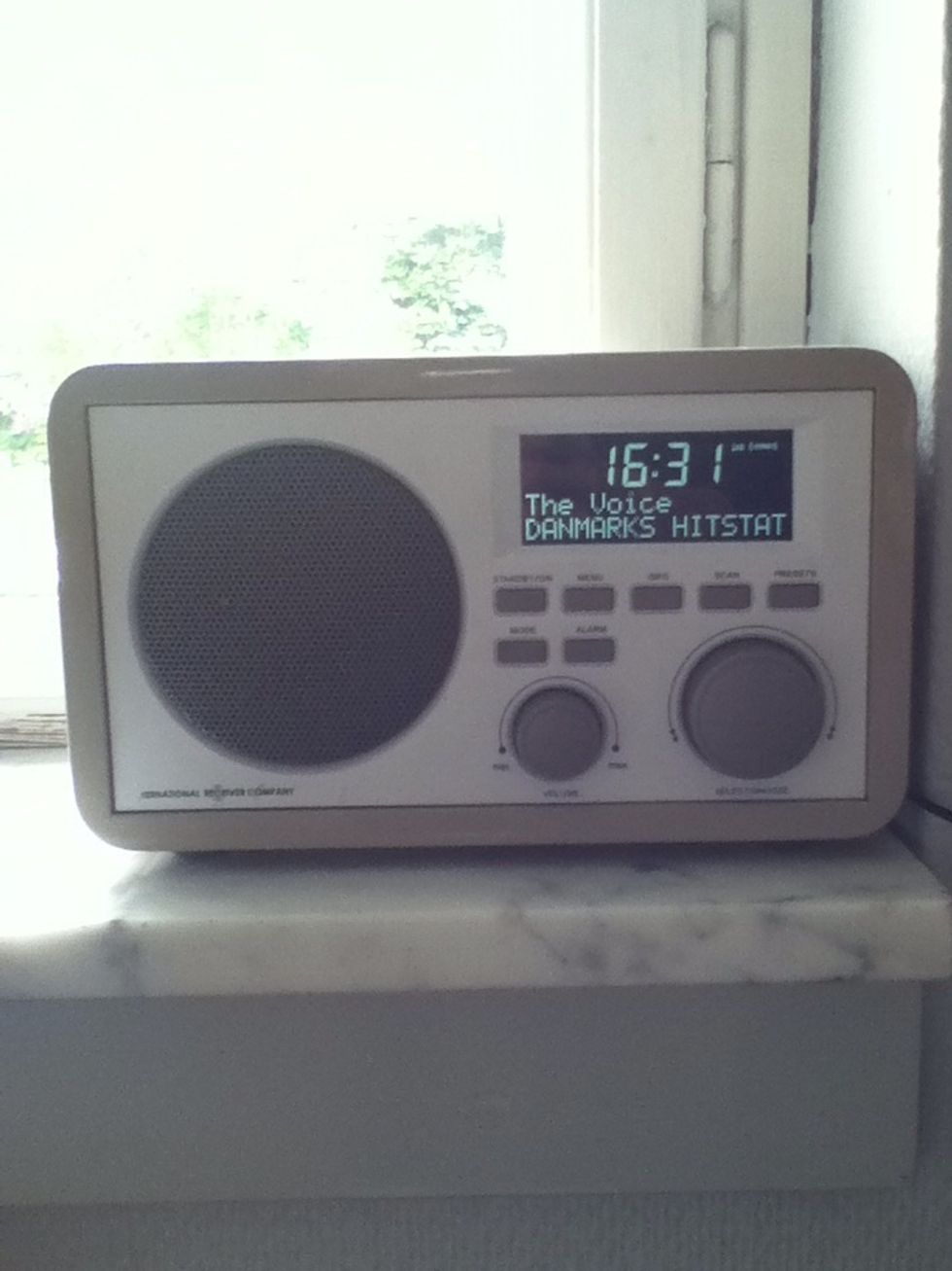 While they bake turn on the radio and listen to music.