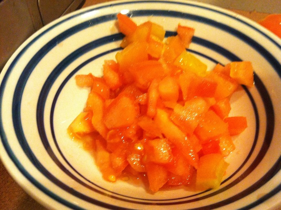 While waiting for shrimp to cook cut up tomatoes\u27a1