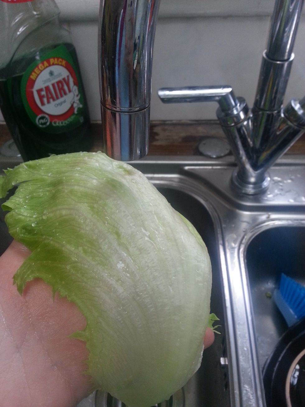 Whilst that's cooking, wash the lettuce leafs
