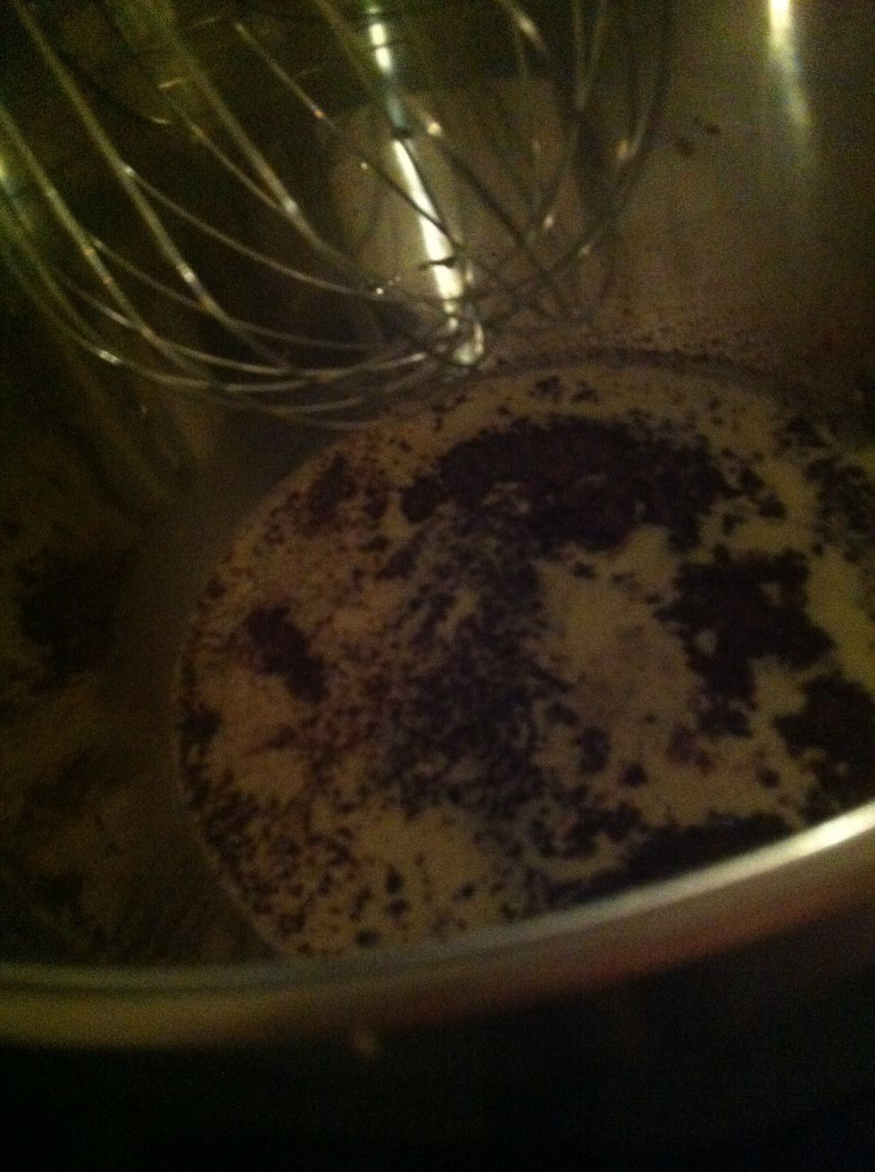 Whip hot cream together with the ground chocolate