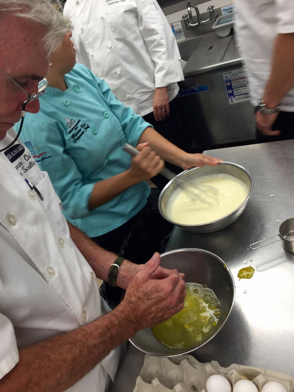 Whisk eggs, cream, sugar and vanilla in a bowl.