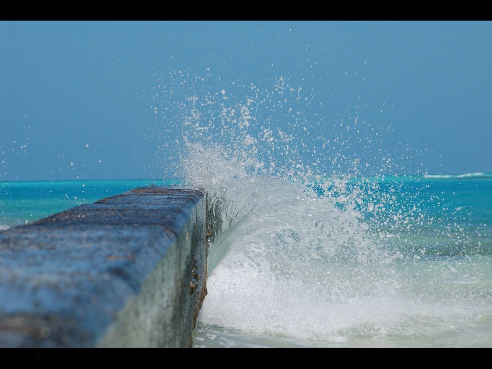 Why: The future is always in motion. A futurist mind can shape it. How: You will learn to make personal predictions to create new shared visions about the future. What: A deck of 90 trendcards.