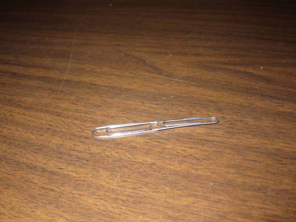 Will it lift two paper clip?