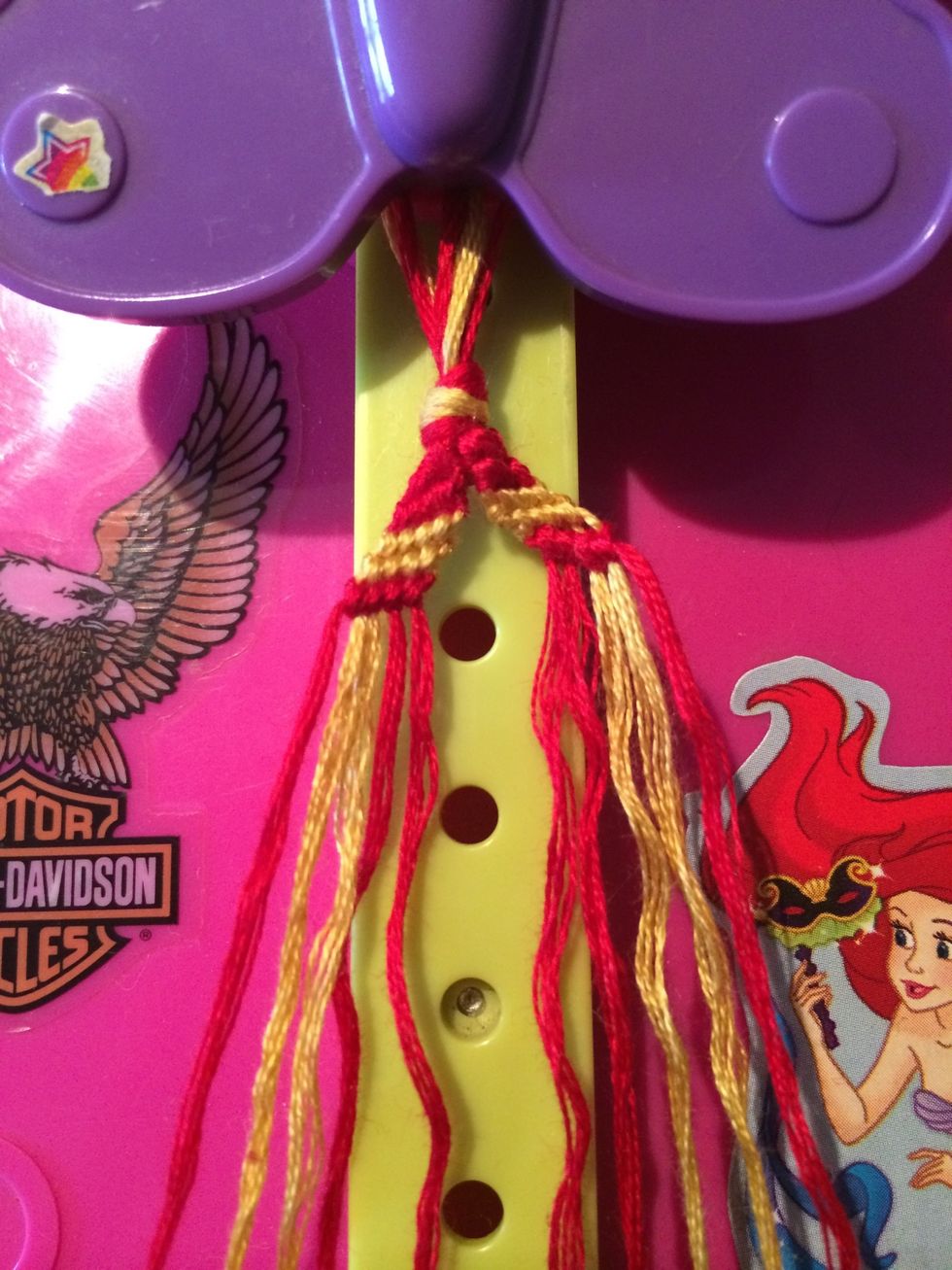 With all the rows done in the first half it's time to start the Zag of this bracelet.