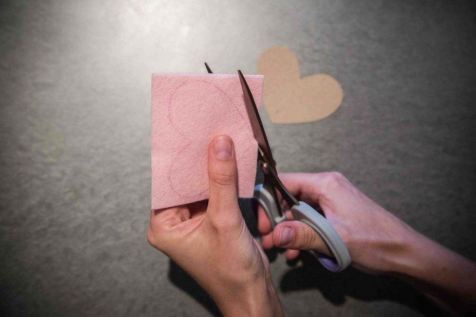 With sharp scissors, cut around the edge of the outline.