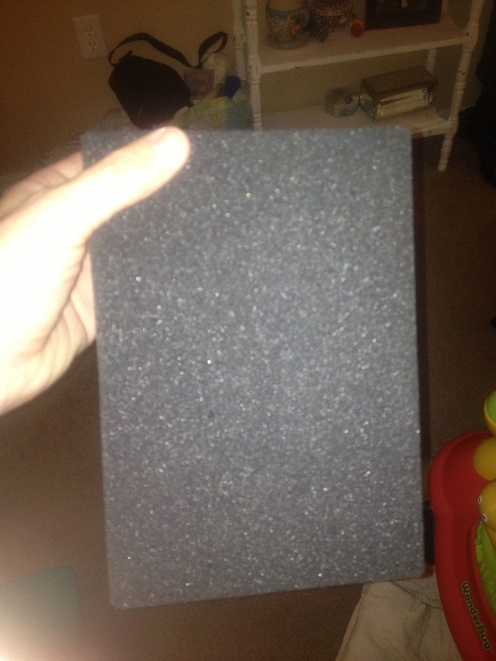 With the pick able foam, pull out unneeded spaces for any accessories you may have. Mine looks like the next picture