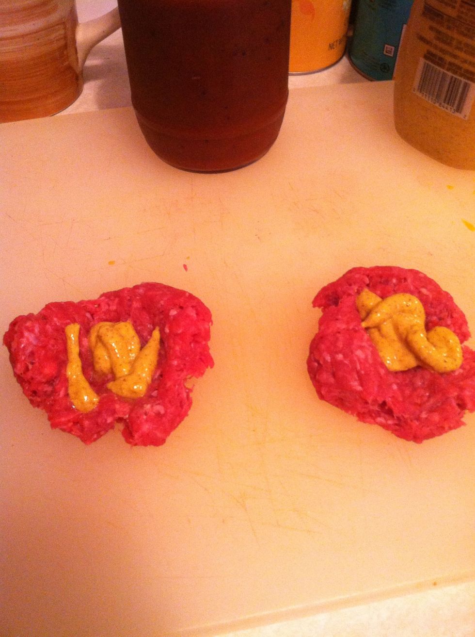 With the spicy mustard, I would suggest using the amount I used for the burger on the right; it had more spunk to it!