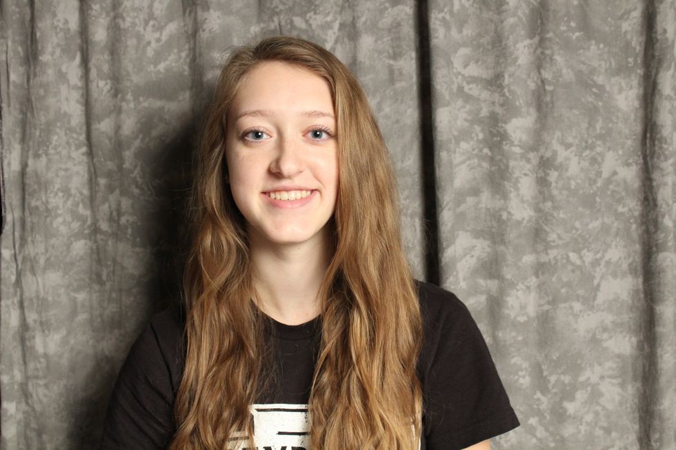 Without Reflector (LOOK AT HER NECK)