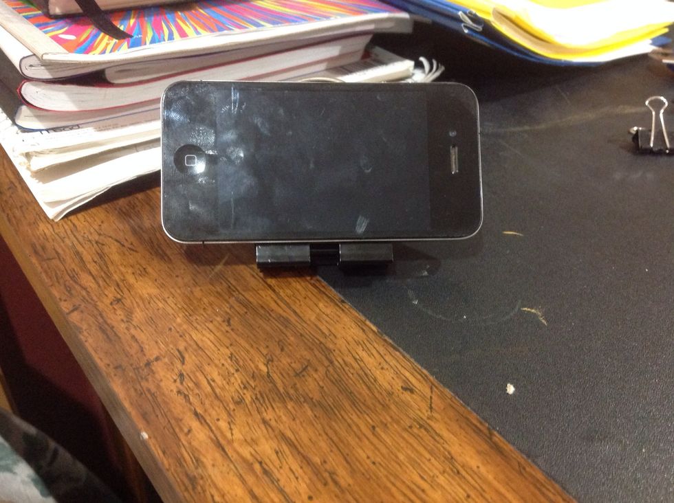 Working iPhone stand!