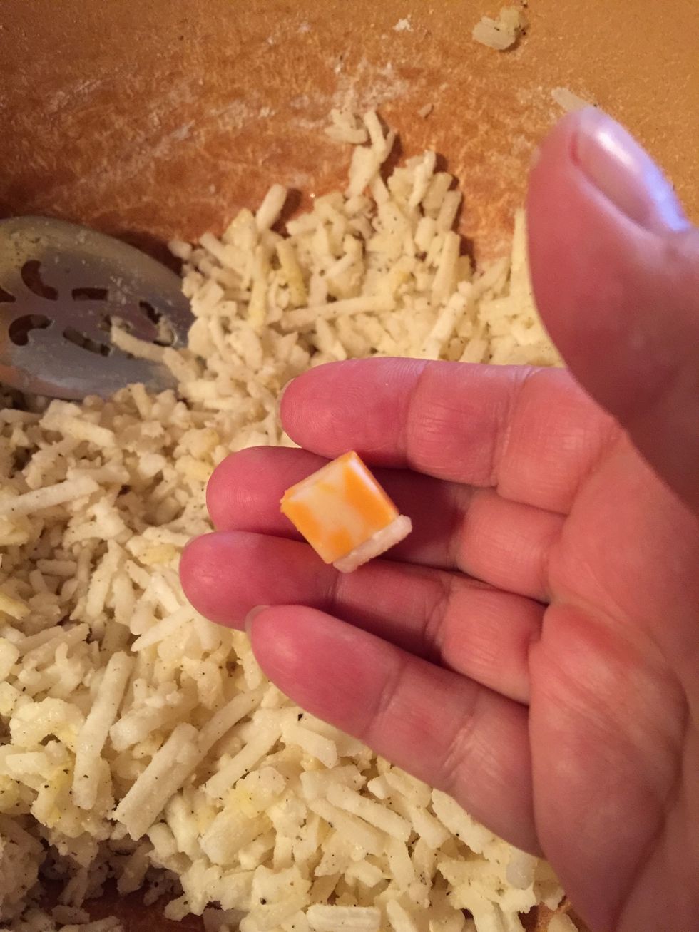 Wrap potato mixture around cheese cube