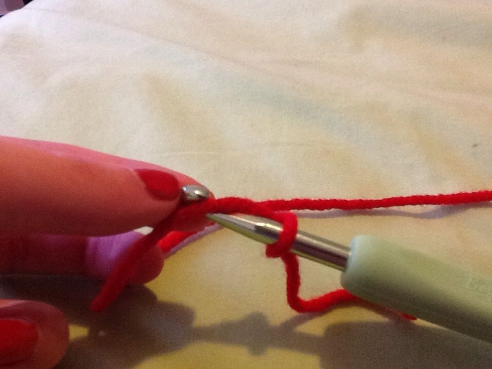 Wrap thread around hook