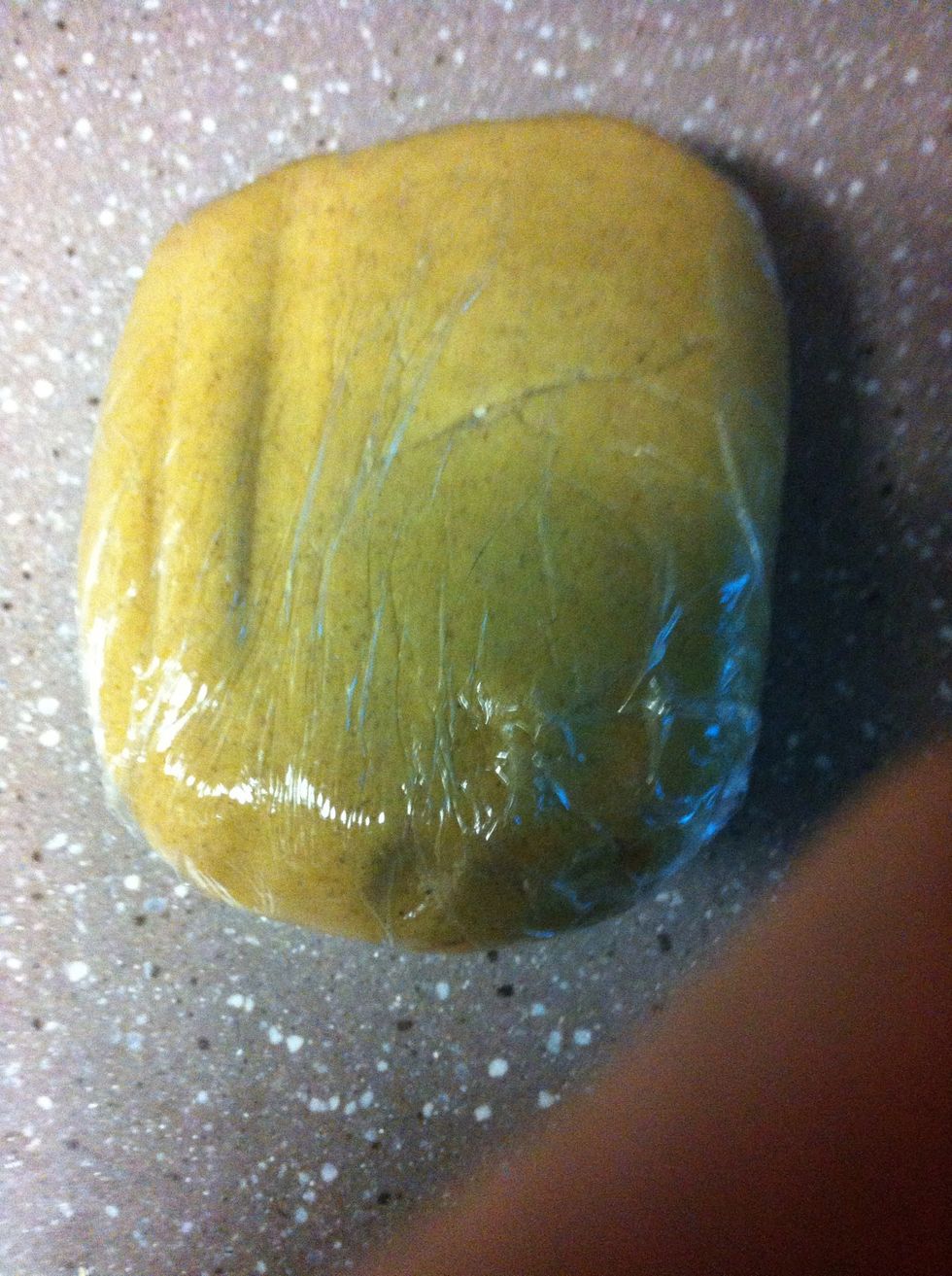 Wrap up in cling wrap and chill for half an hour. You can also freeze this and thaw it later to roll