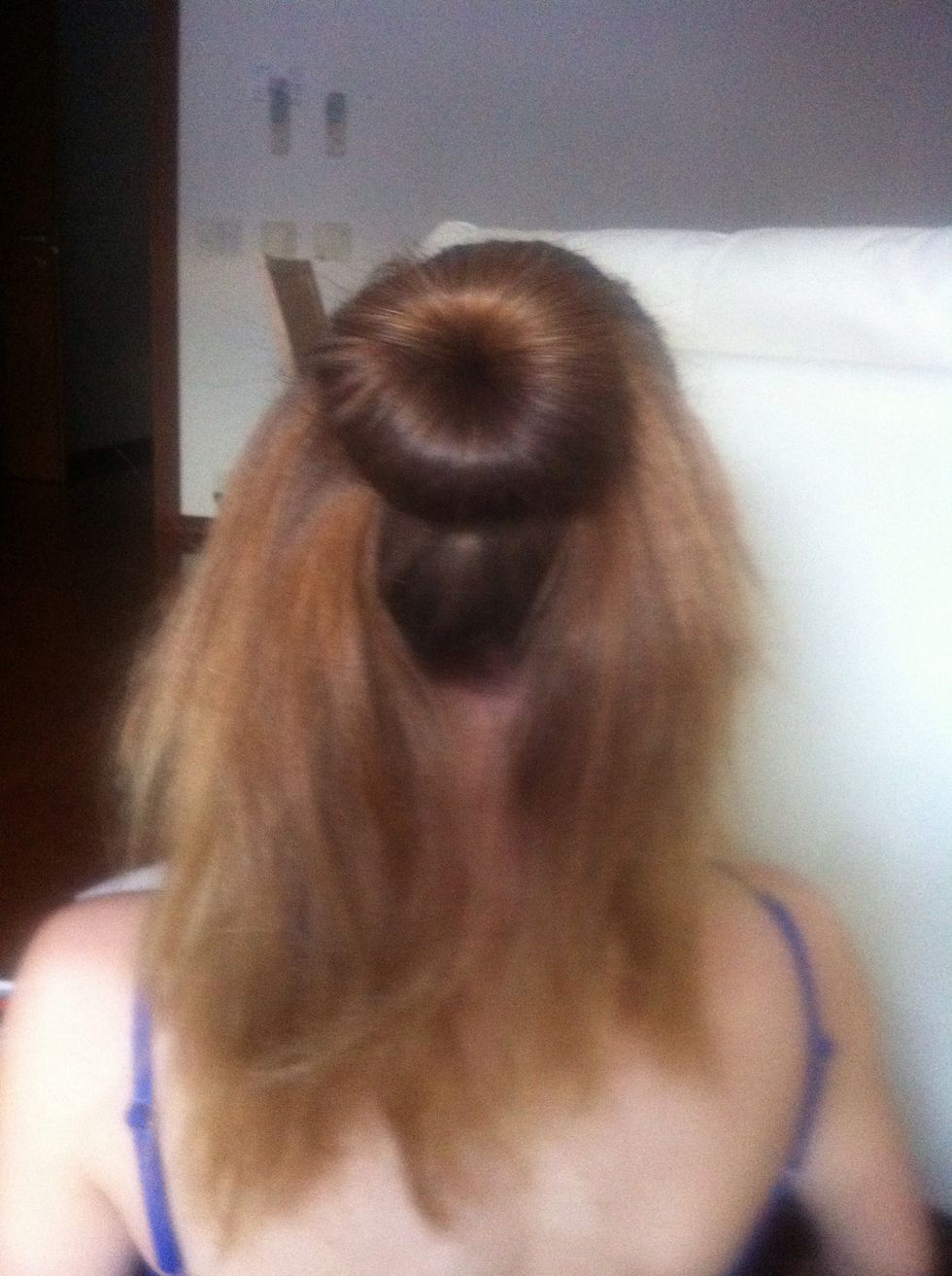 How to do a ballet bun B+C Guides