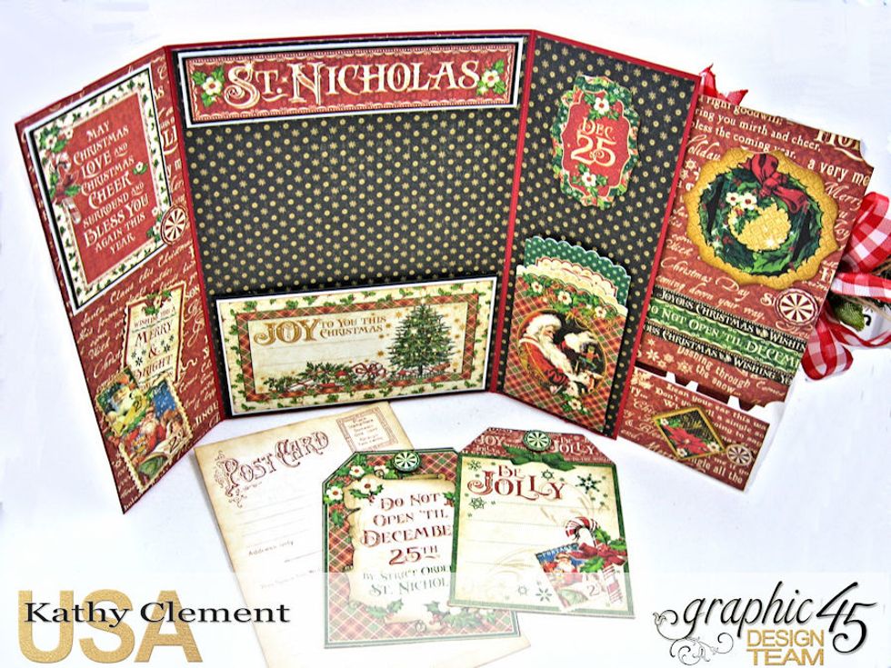 Write your own personal message on the tags, or mount holiday photos here.