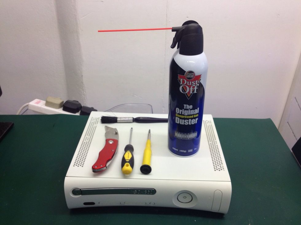 Xbox 360 and supplies (click the supplies button for more info).