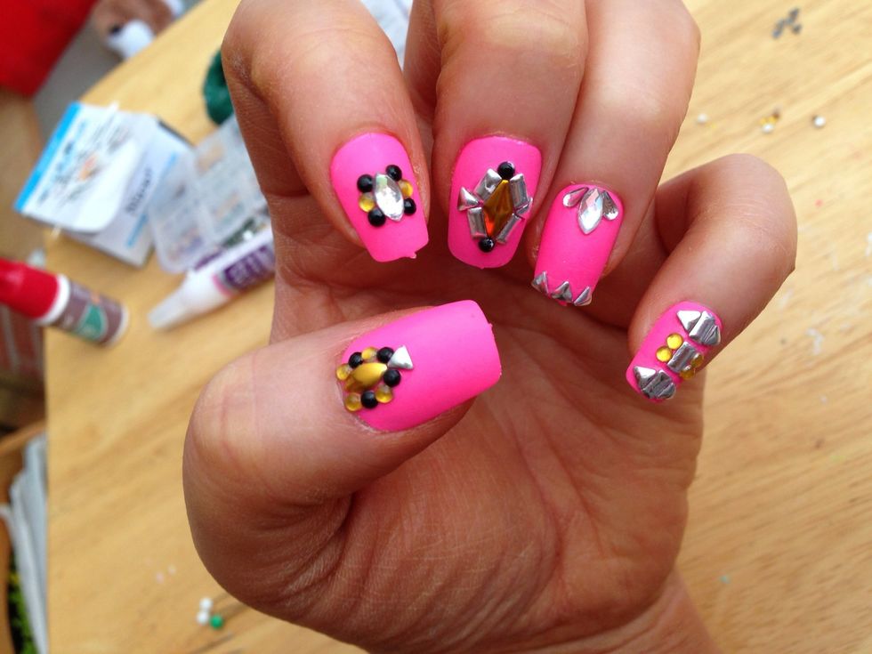 Yay!! All pretty!! Thanks for viewing and liking my guide!!