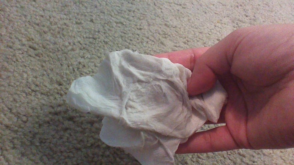 yay! the paper towel picked up the stain :)