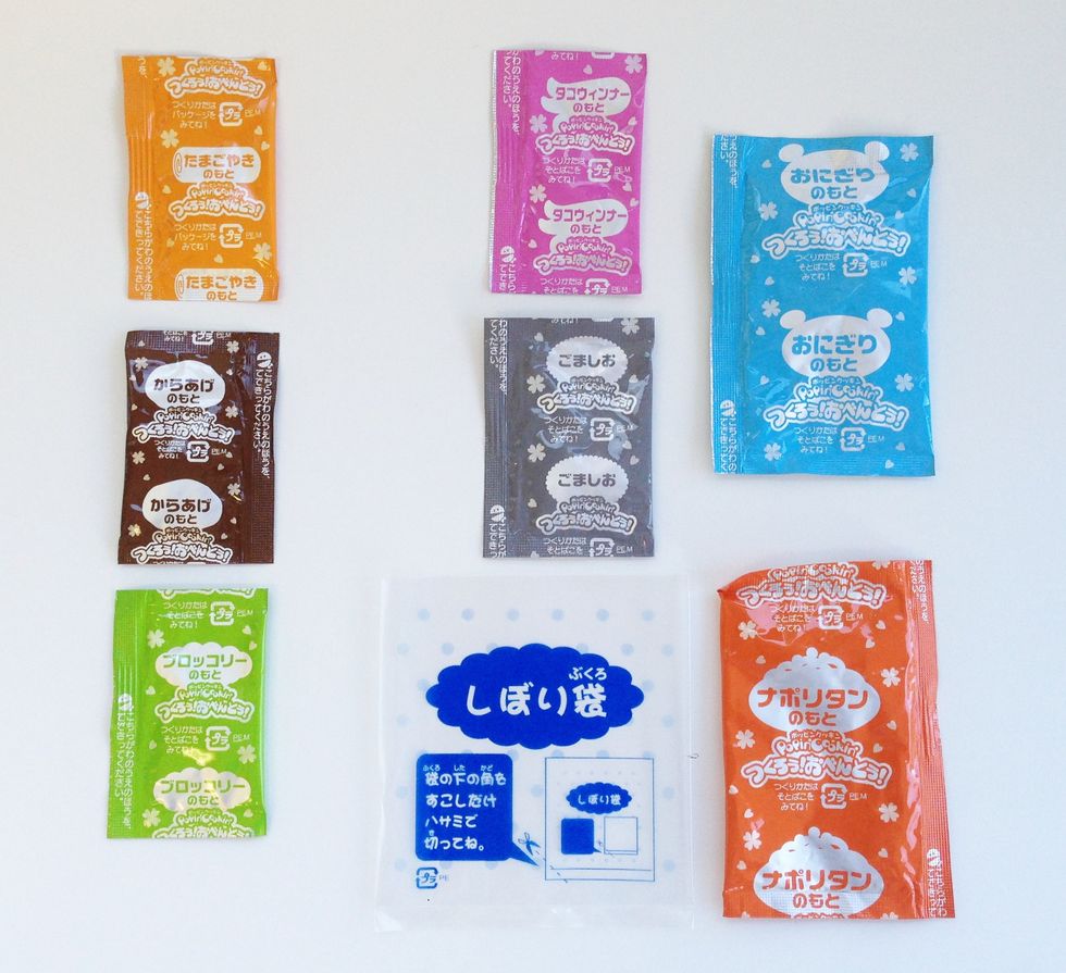 YELLOW Tamagoyaki(Egg) Mix-PINK Octopus Wiener-BLUE Rice-BROWN Chicken Karaage-GREY Gomashio Seasoning(for Panda deco)-GREEN Brocolli-CLEAR Pastry Bag for Spaghetti -ORANGE Spaghetti Neopolitan