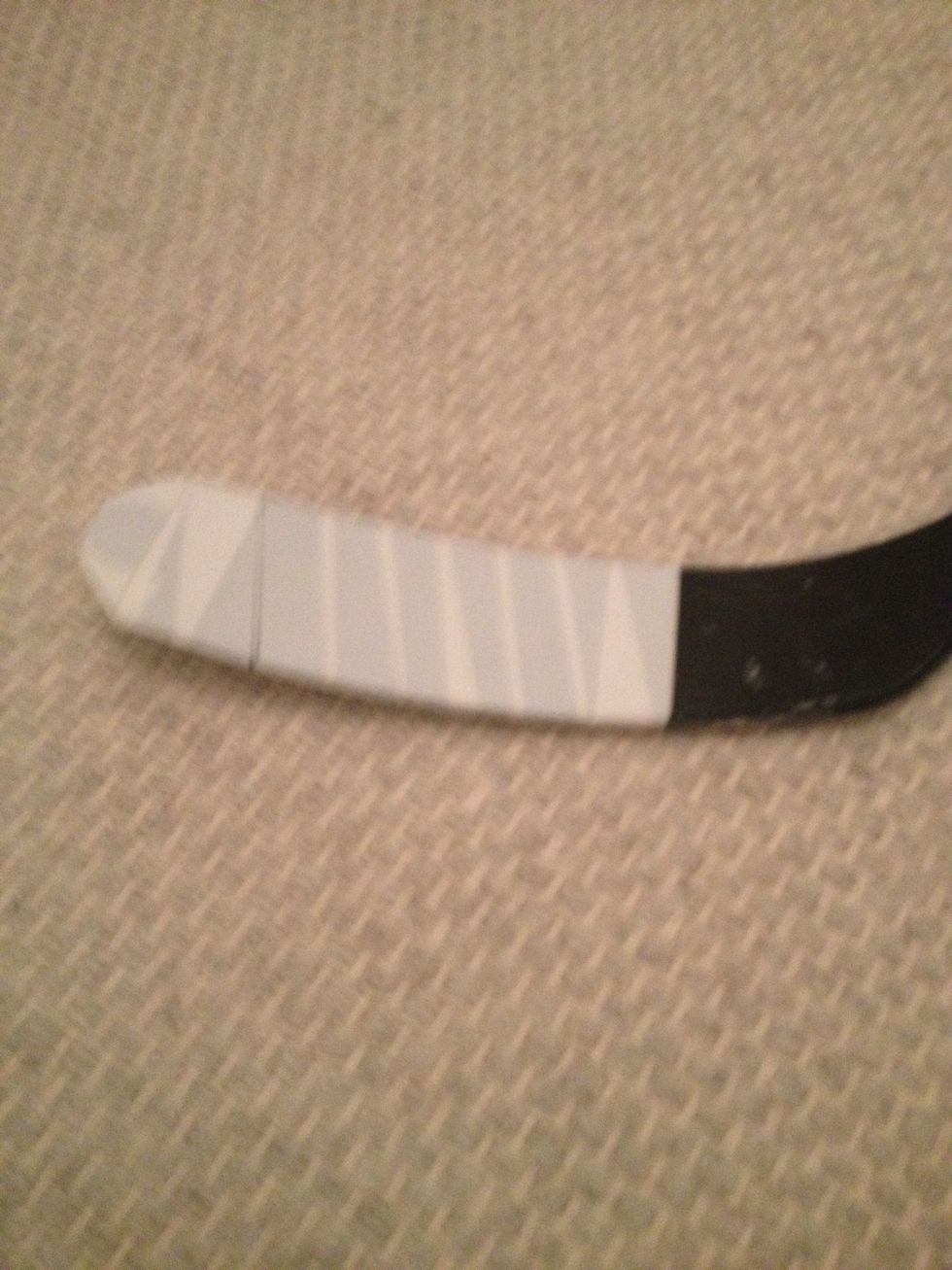 You are finished taping your stick! You should retape it every few practices. And depending on the toughness of the opponent you should frequently retape it after games.
