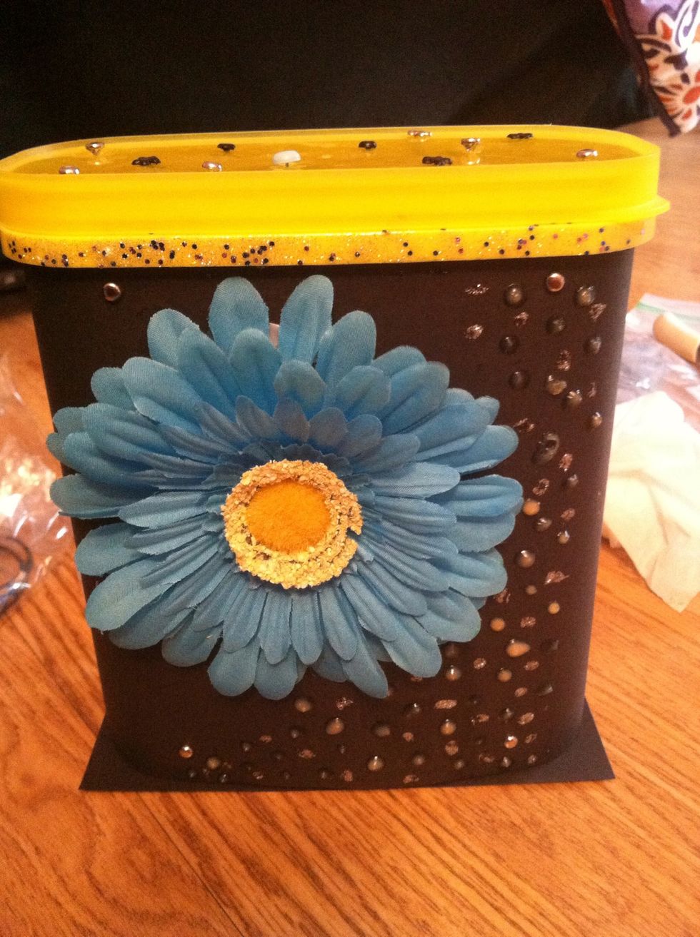 You can add another piece of paper to the bottom as a base (: just simply glue it down .