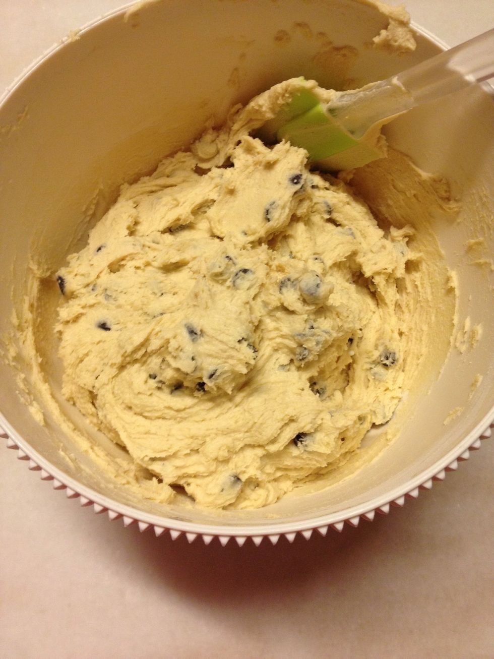 You can also add in other ingredients such as pecans, almonds or raisins. I just used chocolate chips.