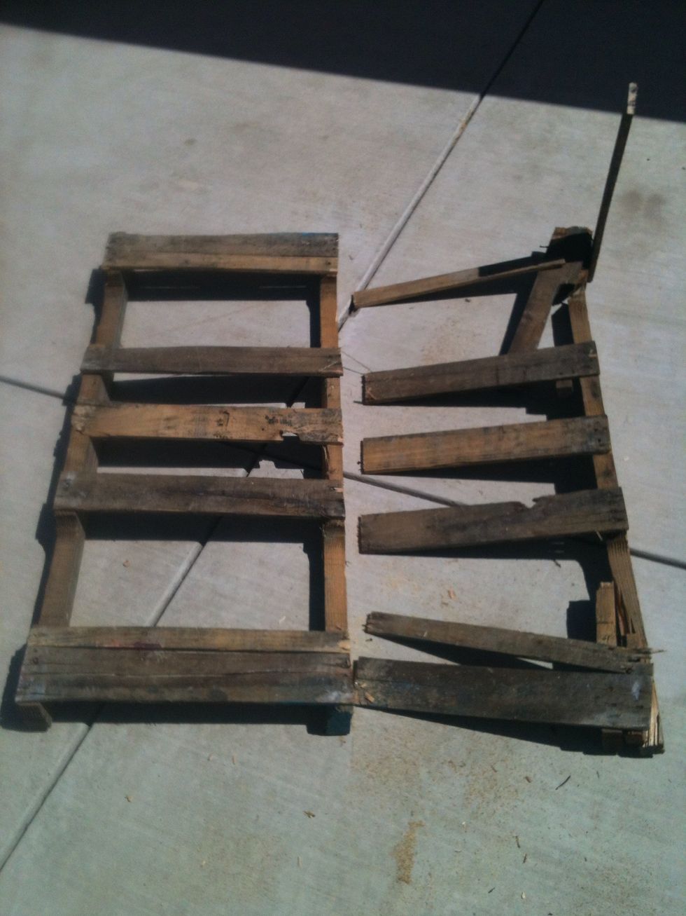 You can also use a saw to help disassemble the pallet. Here I cut one up to make a base frame for the cooler/stand.