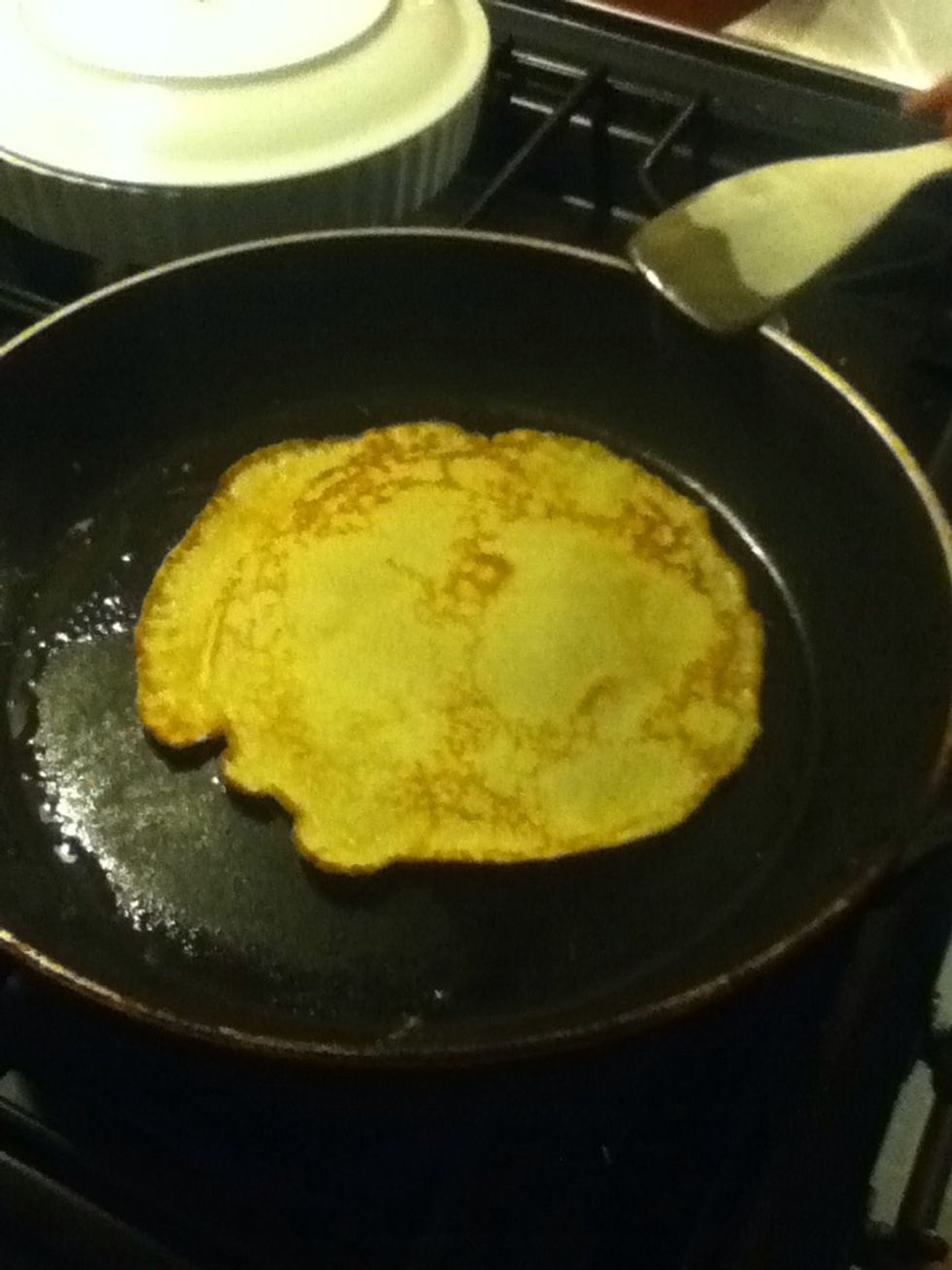 You can do that cool air-flip-trick if you can, but I like my a pancakes unattached from the ceiling... ;)