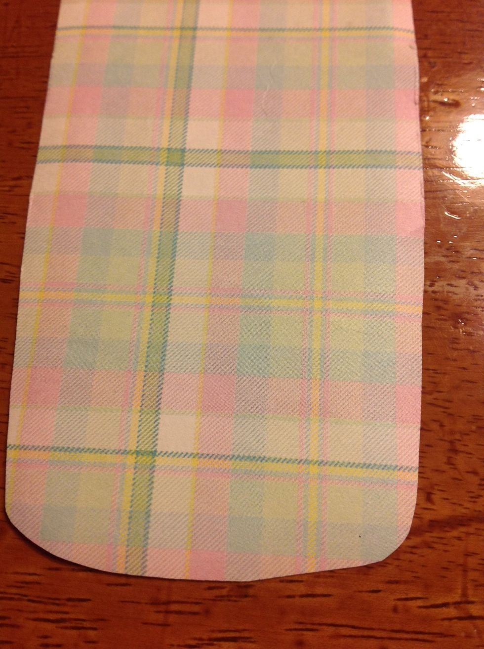 You can make one of these cases with any smartphone and any paper you would like
