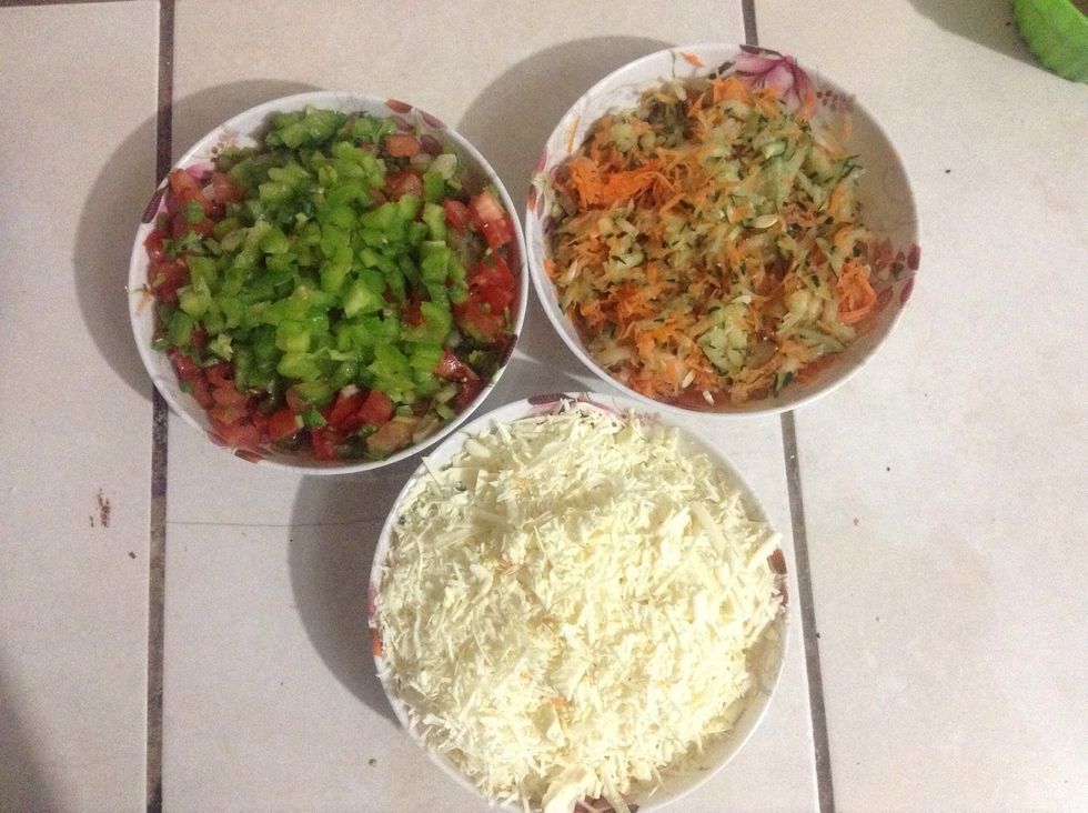 You can make which ever topping you like.