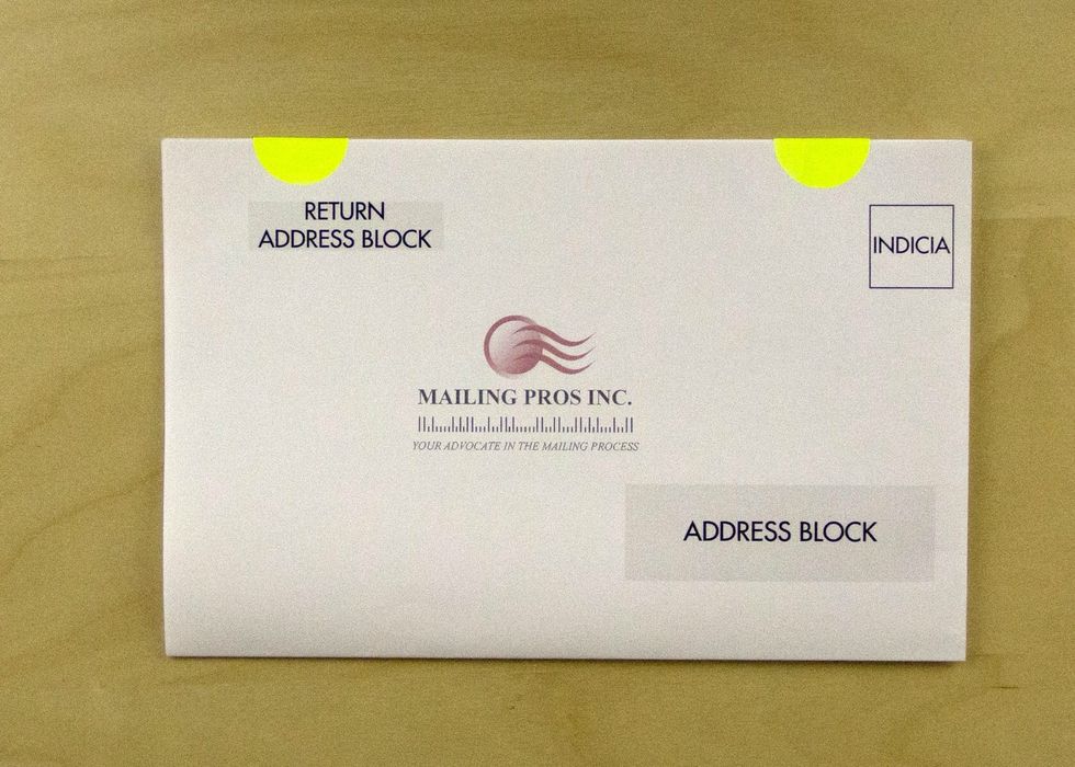 You can now add your tabs, and you mail piece is ready.