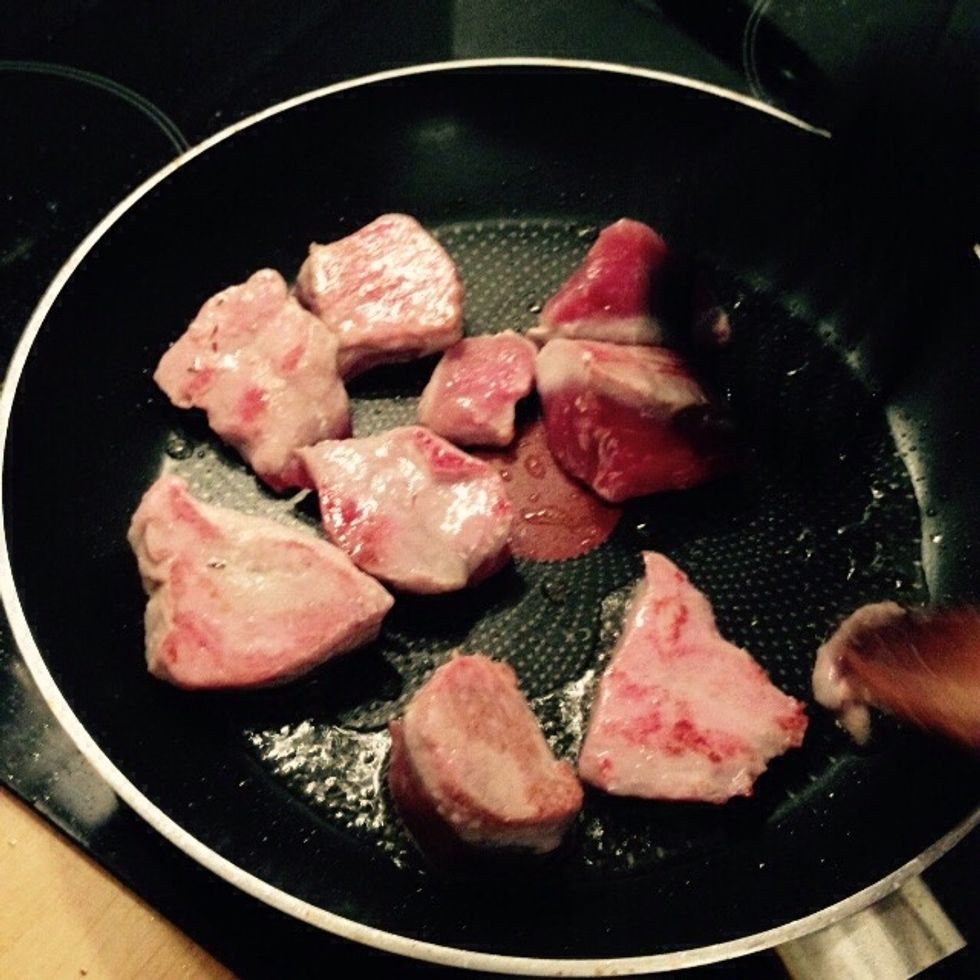 You can see the color changing from red to pinkish