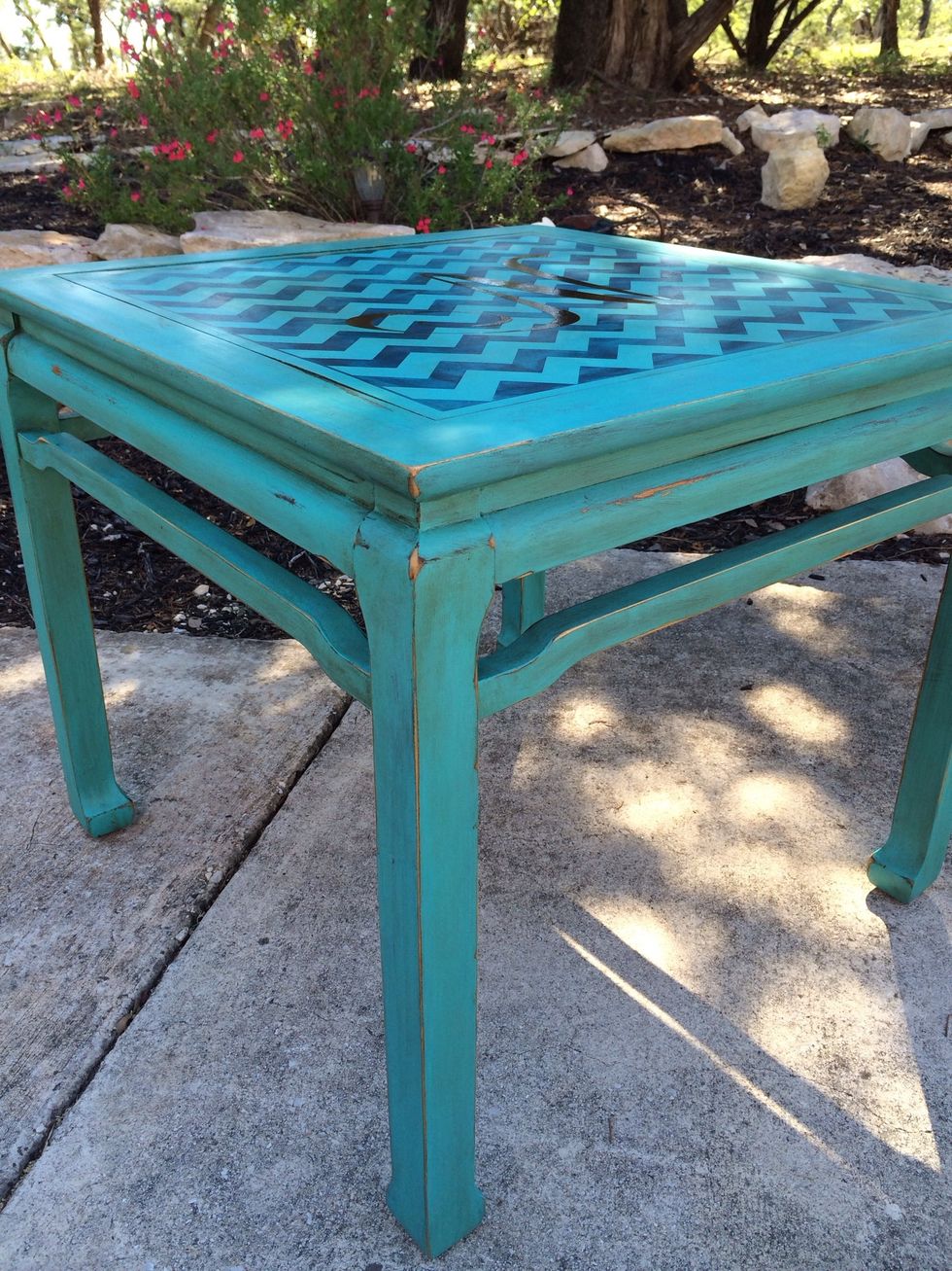 You can still see the distressed areas too