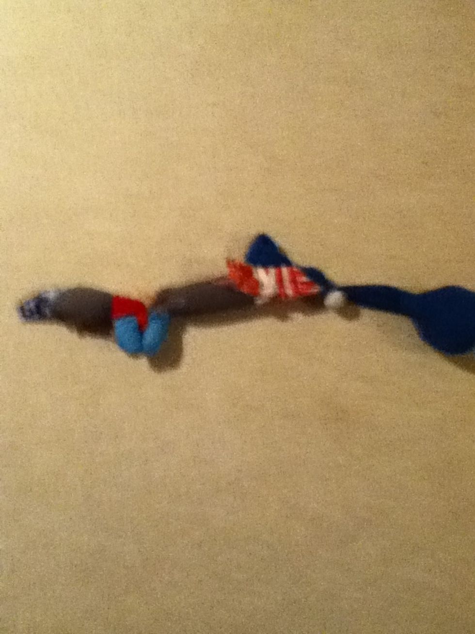 You can tie together two sock toys if you want