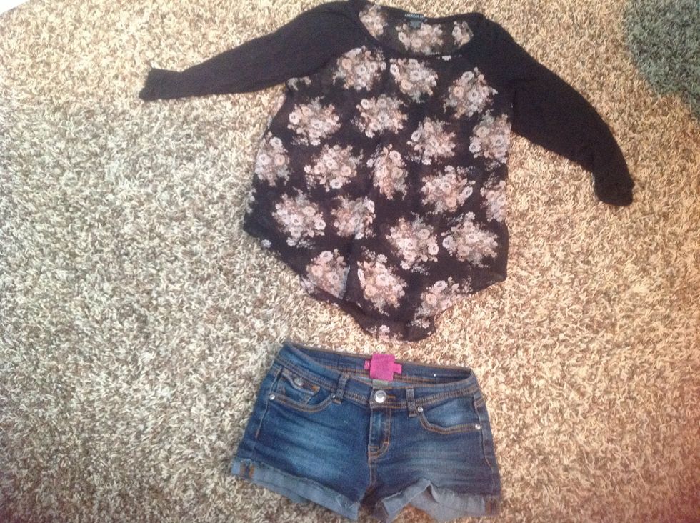 You can were something like this. For just looking causal. If it's hot outside! ( I got these from Ross)