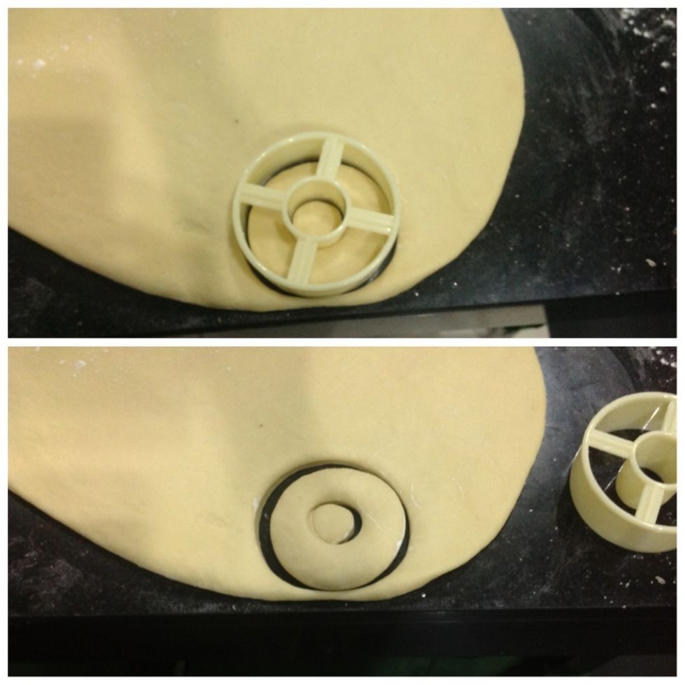 You could use any other replacement for it. I used to use the rim of a glass for the bigger circle and a bottle cap for the smaller circle. Any other shape would be fine too. Up to you \ud83d\ude0a