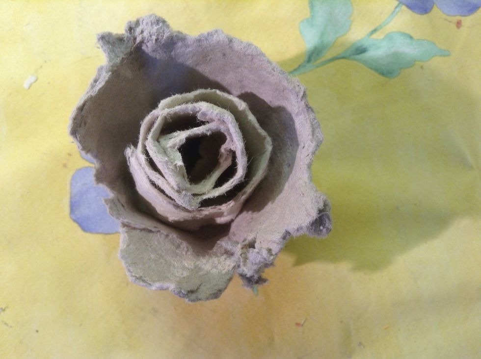 You have a rose shape carton nest now.