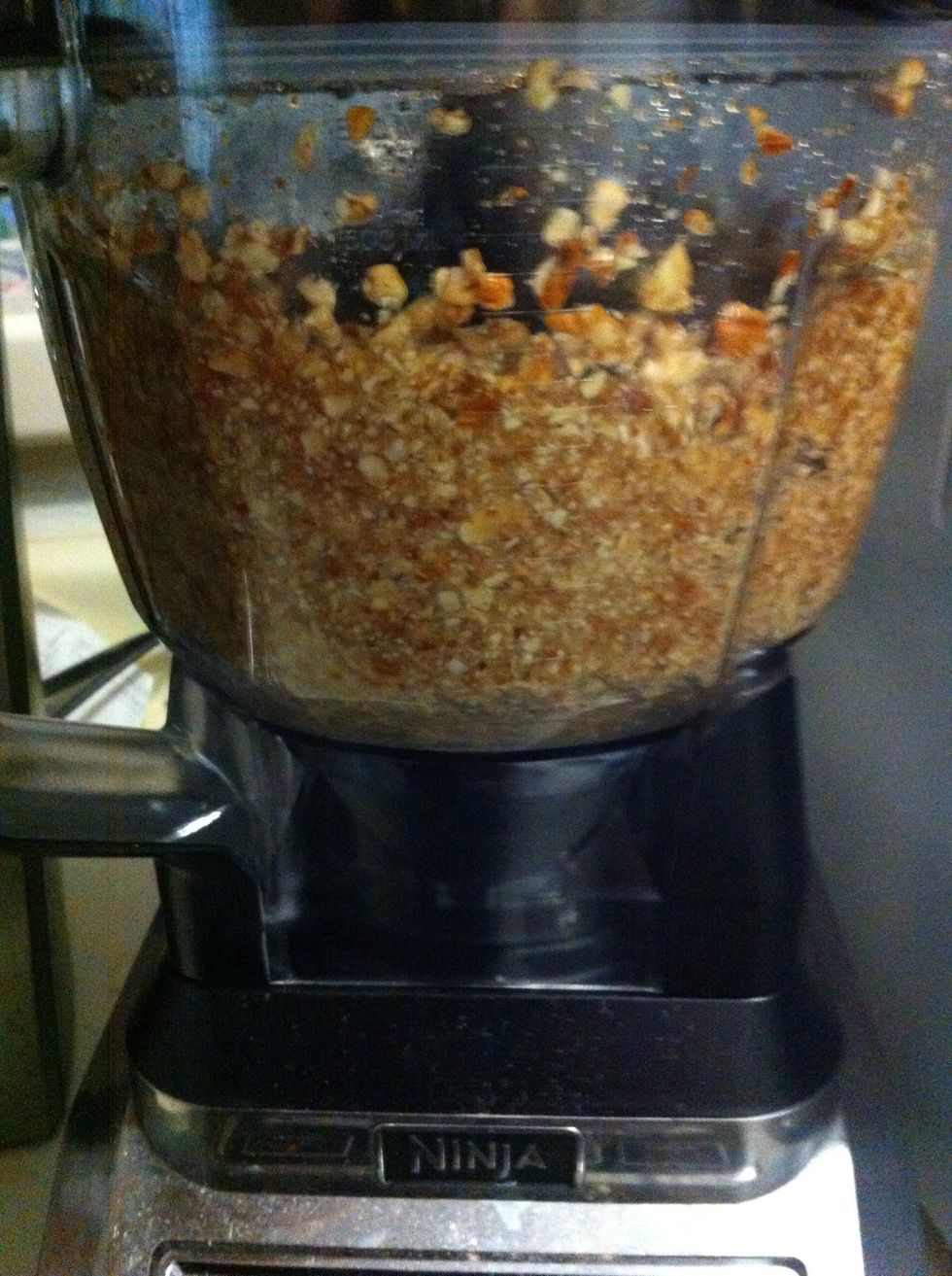 You'll have to keep scraping down the sides of the food processor - you could alternatively just buy almond butter, but that's just no fun, is it !